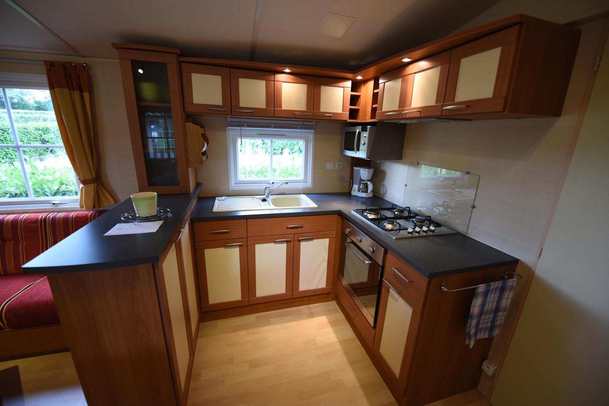 Camping Smile & Braudieres Mezieres-sous-Lavardin Quarto foto