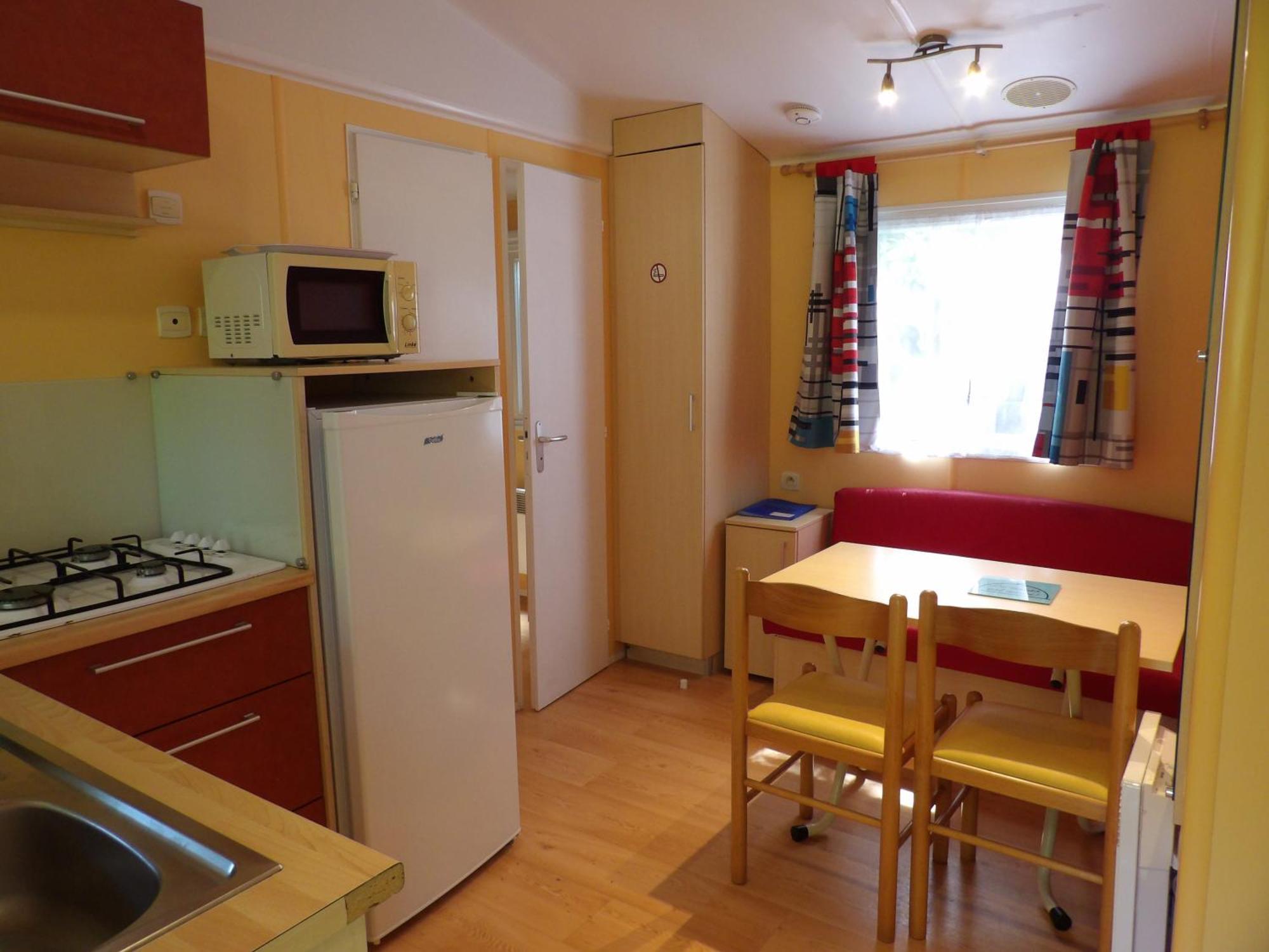 Camping Smile & Braudieres Mezieres-sous-Lavardin Exterior foto