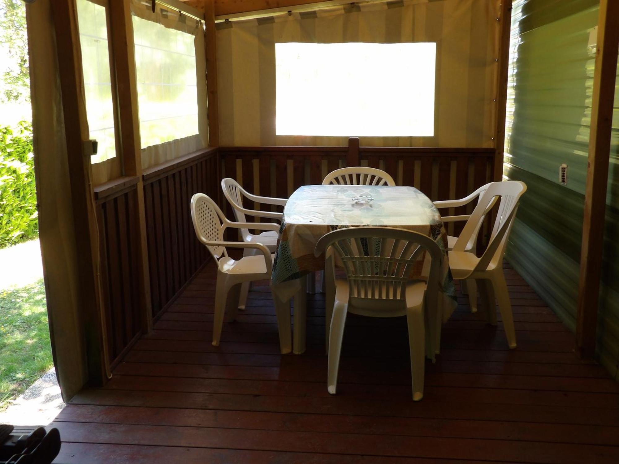 Camping Smile & Braudieres Mezieres-sous-Lavardin Exterior foto
