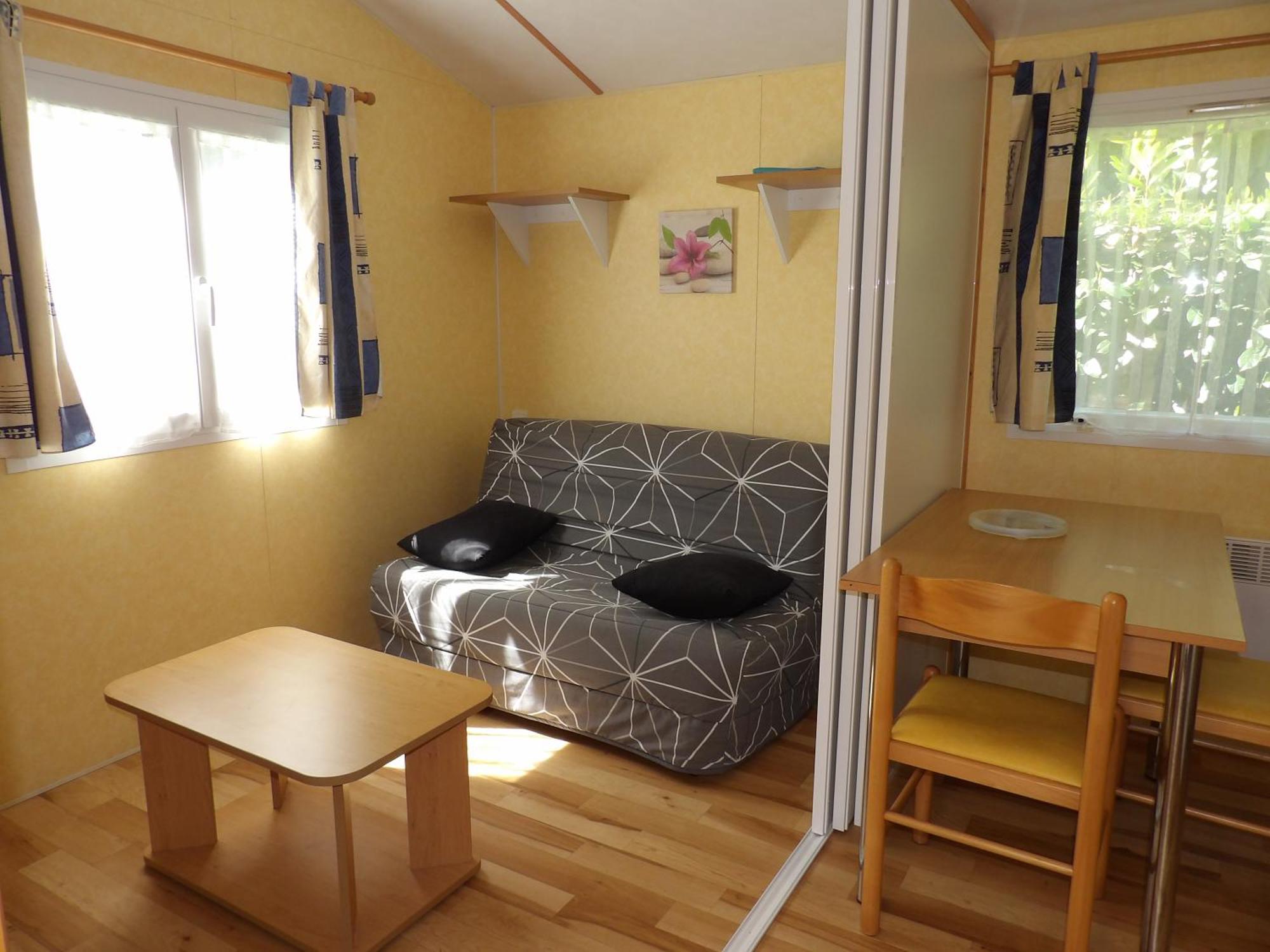 Camping Smile & Braudieres Mezieres-sous-Lavardin Exterior foto