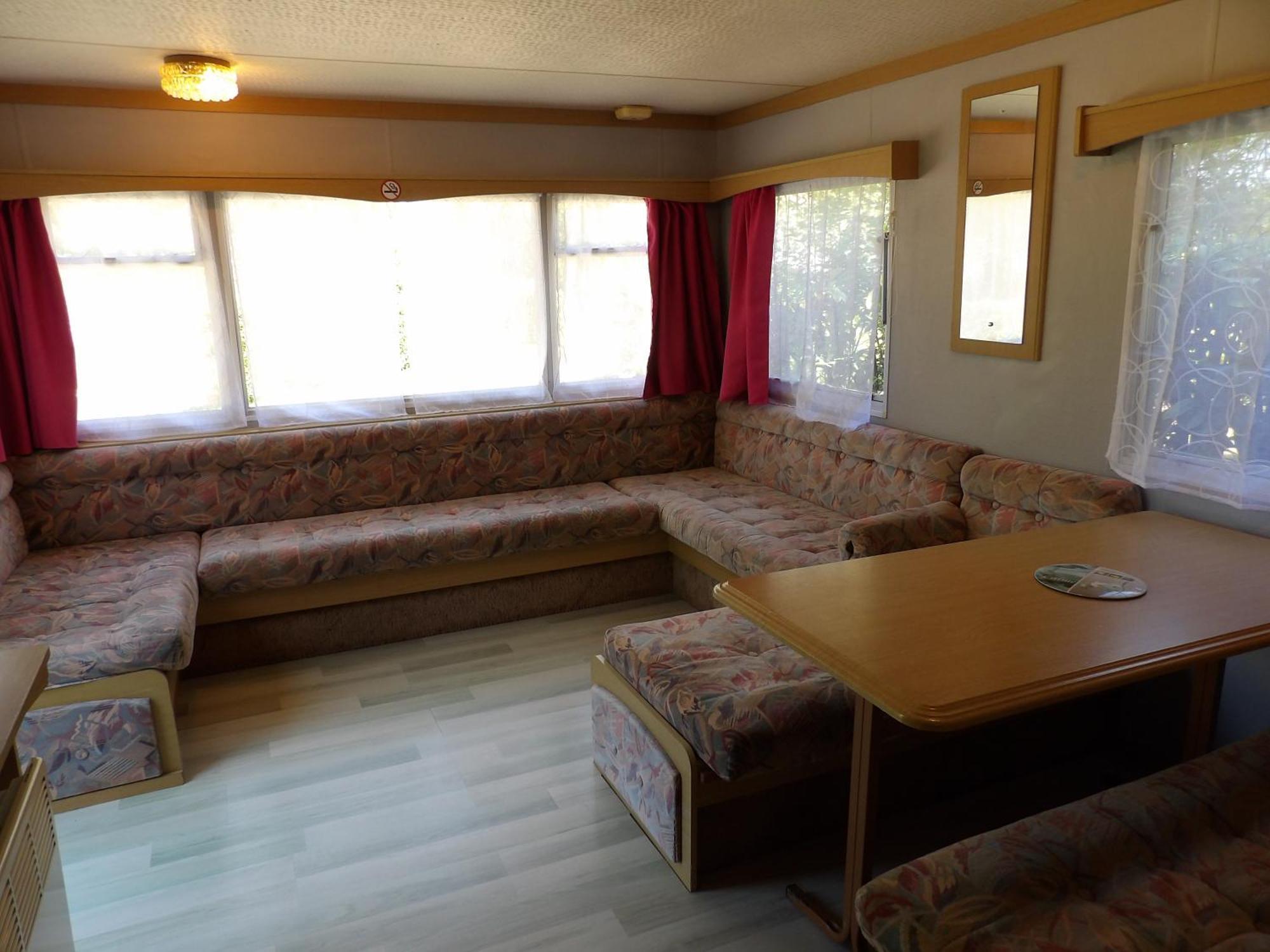 Camping Smile & Braudieres Mezieres-sous-Lavardin Exterior foto