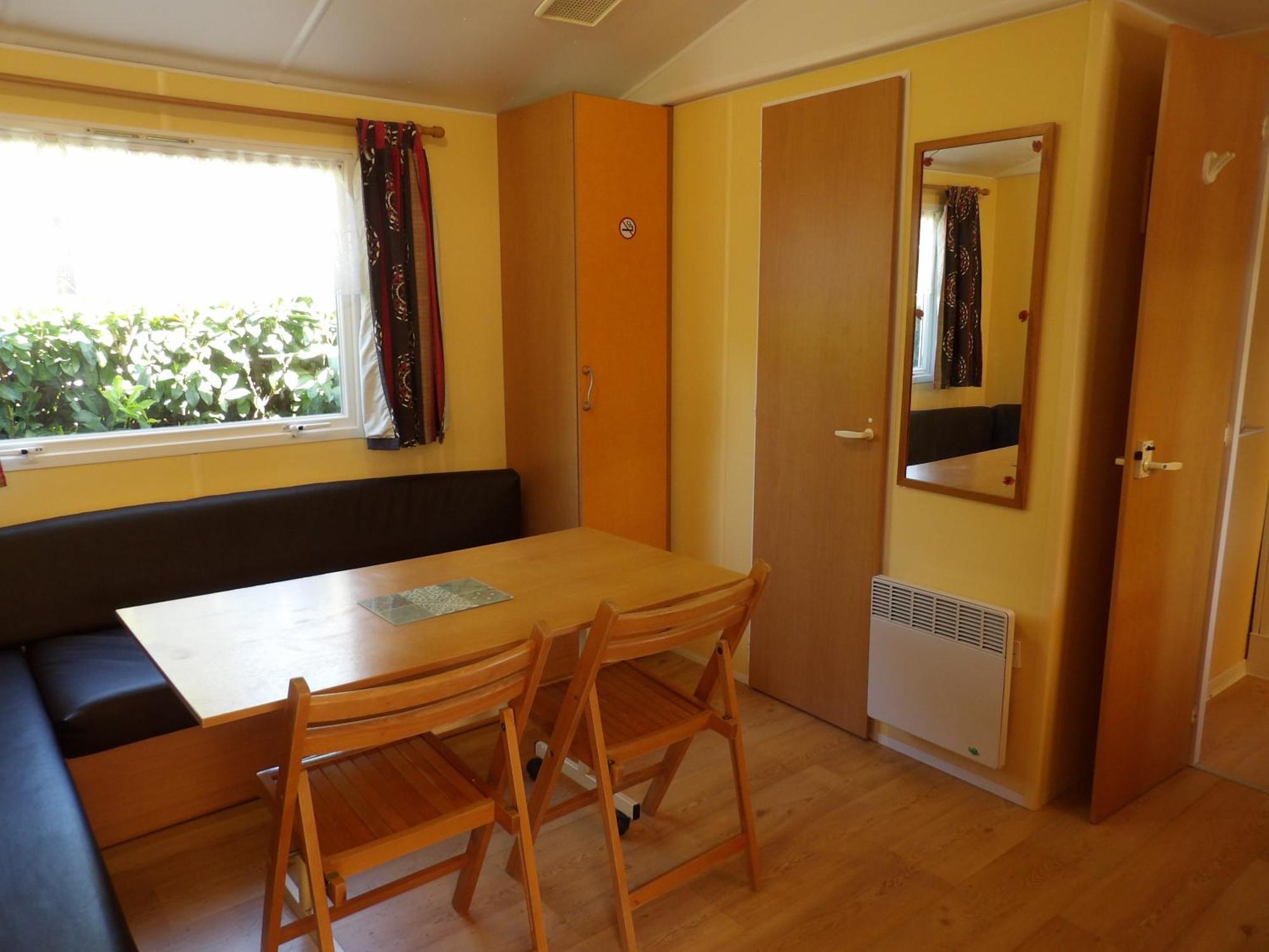 Camping Smile & Braudieres Mezieres-sous-Lavardin Exterior foto